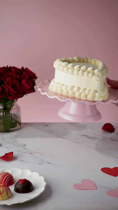 Patisserie Valerie's handmade Vintage Heart Cake cake delivery