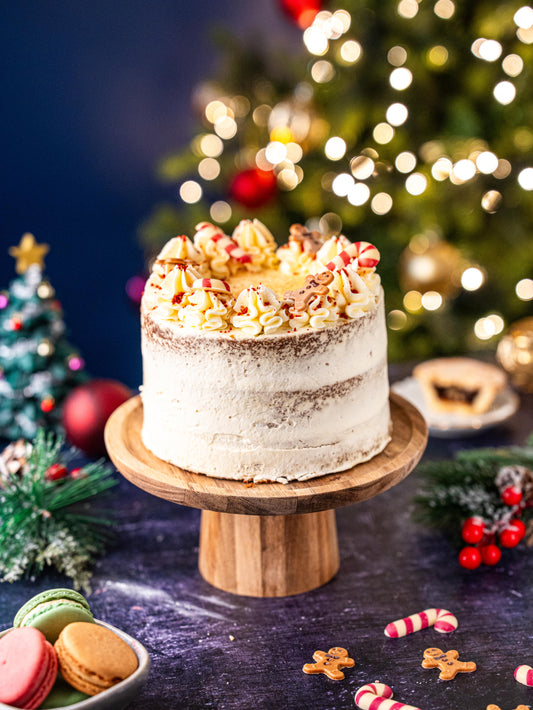 Gingerbread Christmas Cake