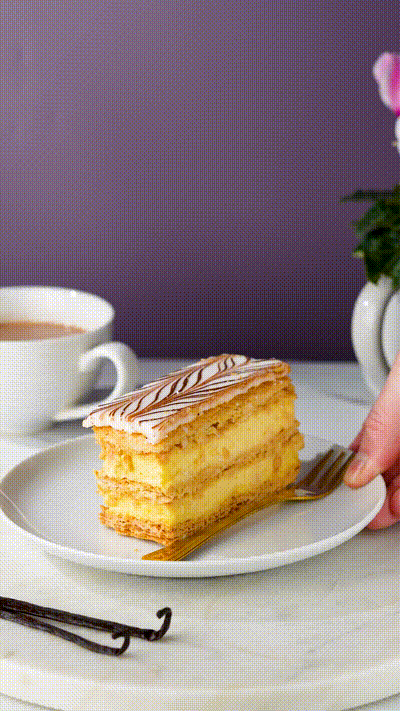 Mille-Feuille Vanilla Scented Candle