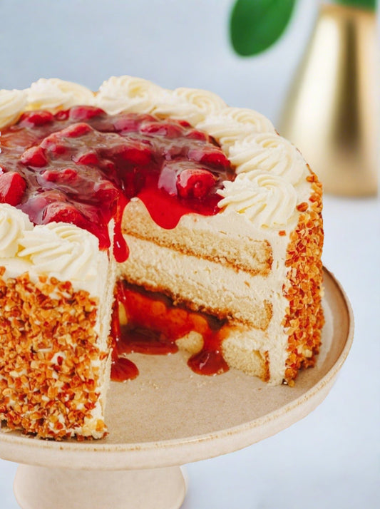 Why Choose Our Strawberry Sponge Cake? - Patisserie Valerie