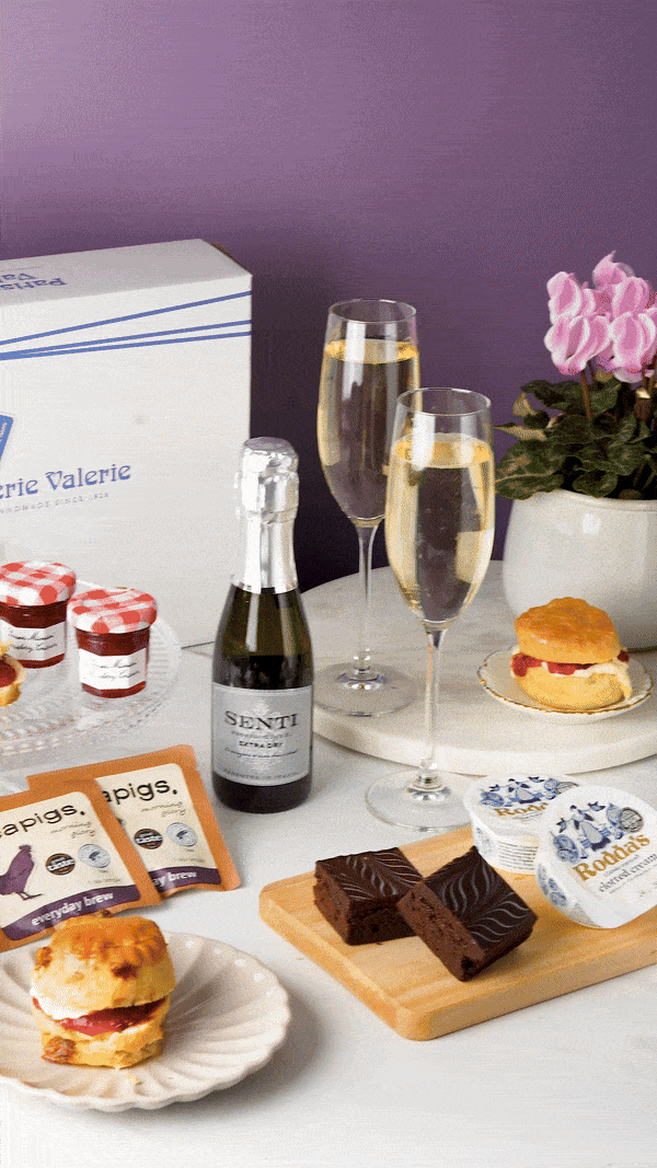 Patisserie Valerie's handmade Prosecco Cream Tea cake delivery 