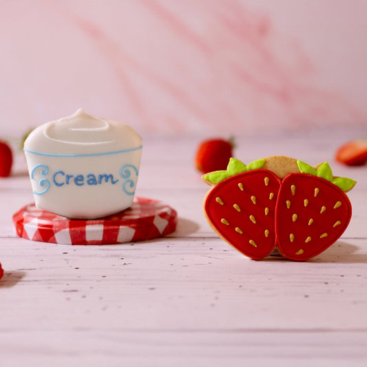 Bicuiteers Strawberries And Cream Letterbox Biscuits