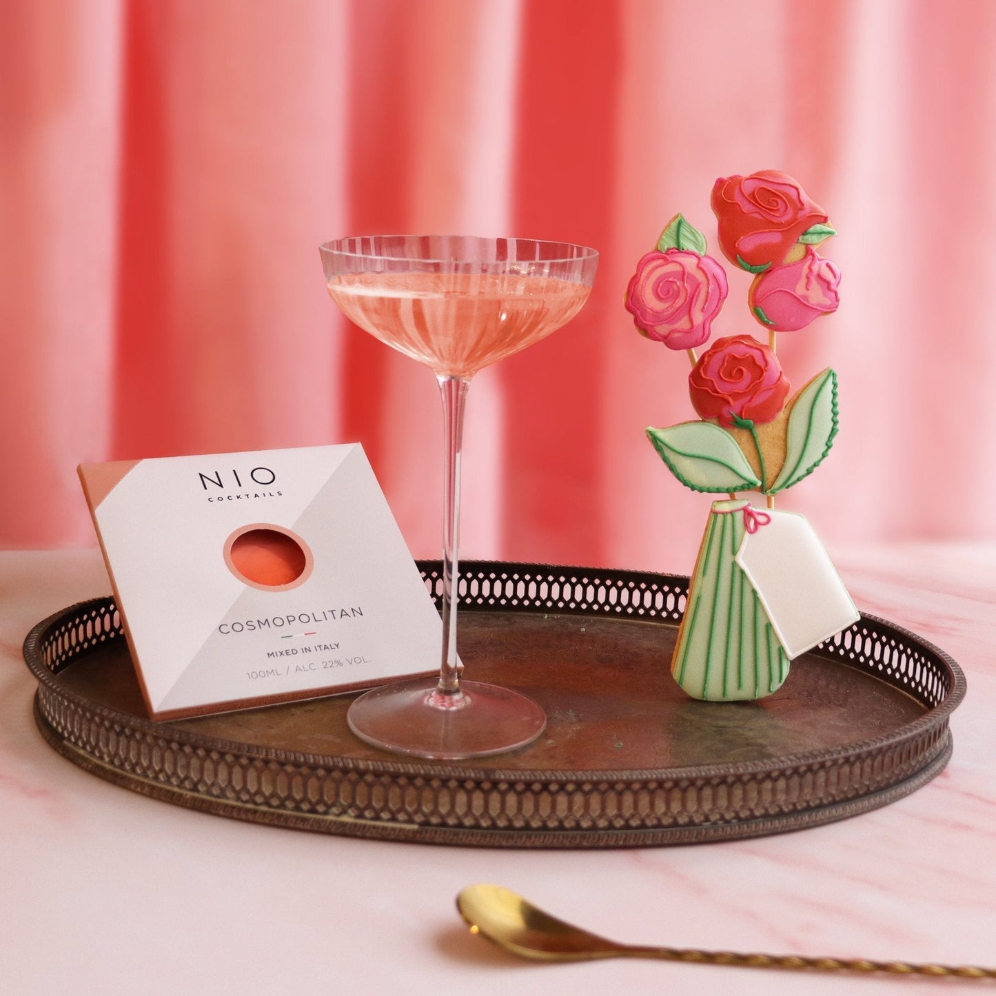 Biscuiteers Roses & Cosmo Gift Box - Patisserie Valerie
