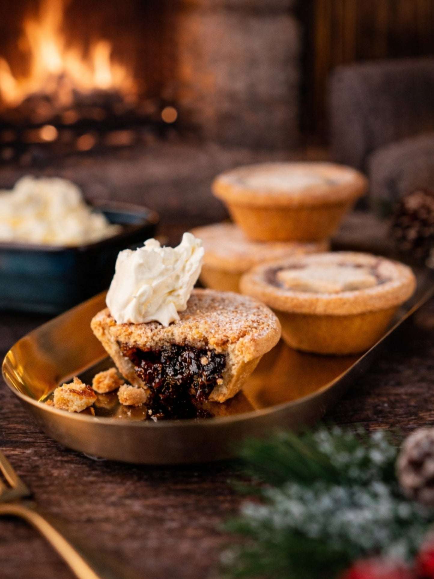 Classic Mince Pies – Gift Box of 6 - Patisserie Valerie