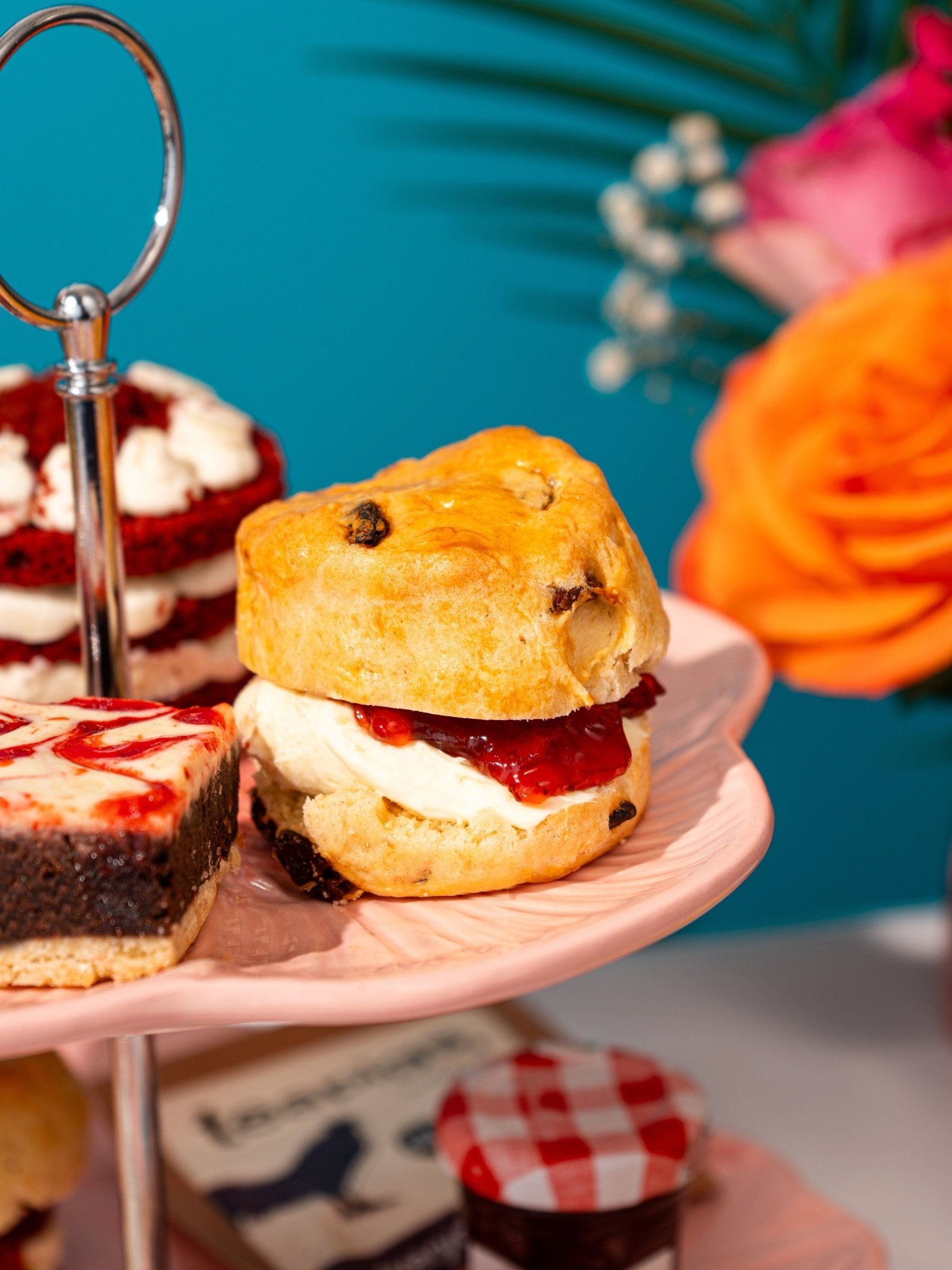 Deluxe Summer Afternoon Tea & Pimm’s Hamper - Patisserie Valerie
