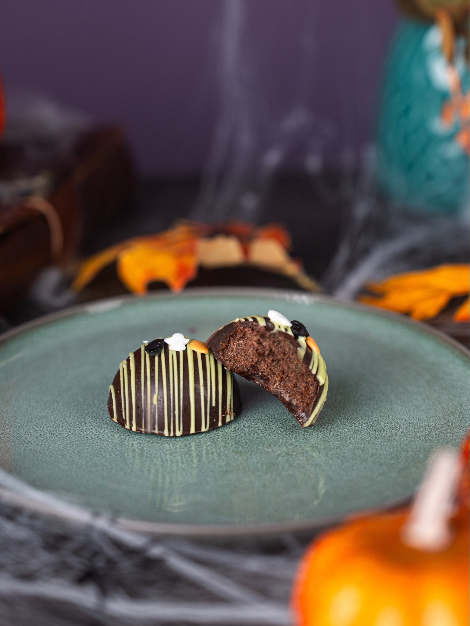 Halloween Cake Bites - Patisserie Valerie