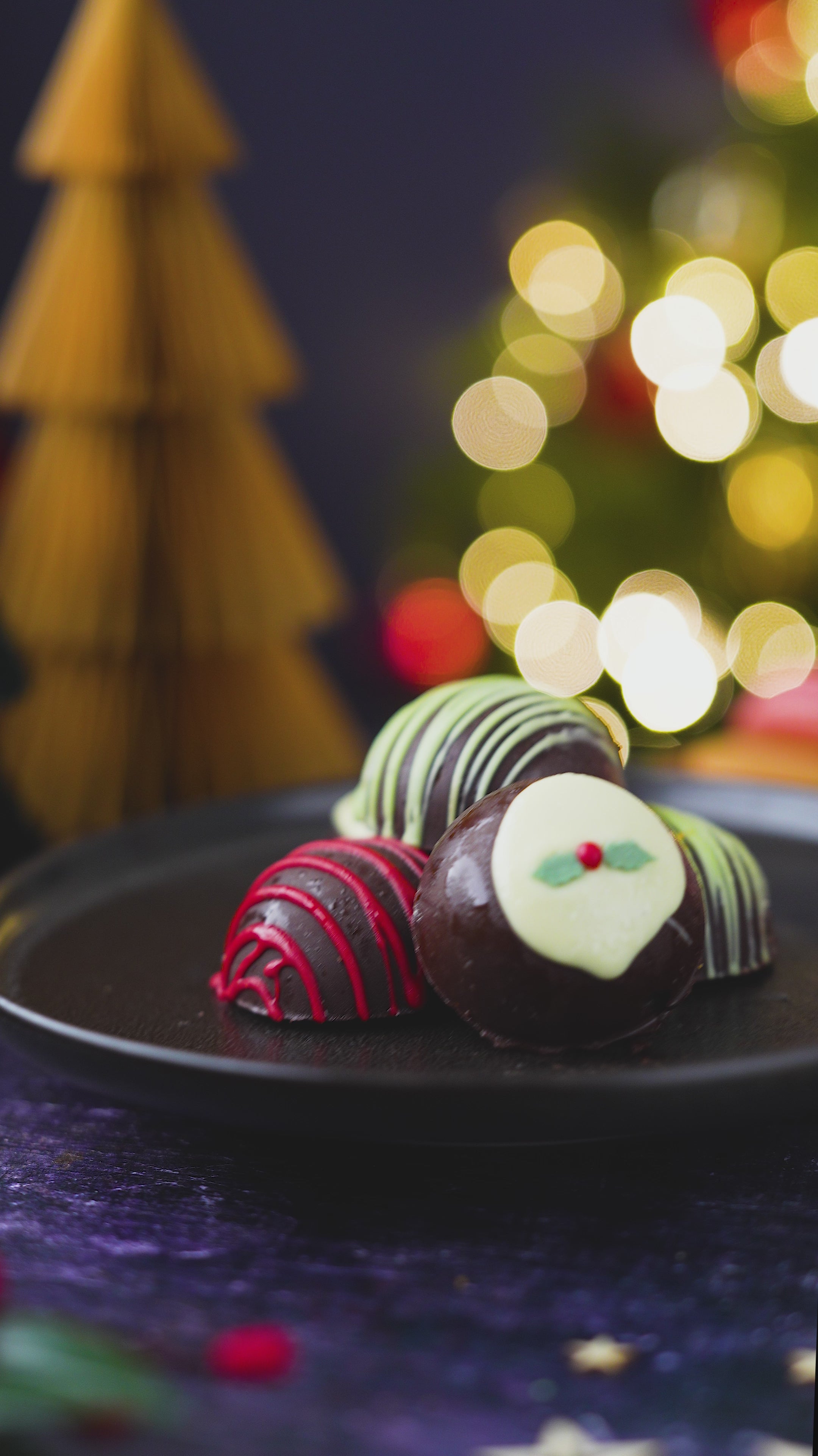 Luxury Christmas Cake Bites